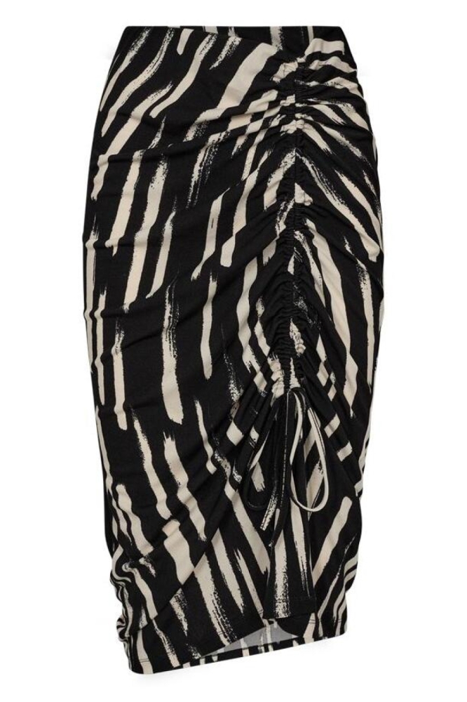 FQESME SKIRT 206061 BLACK W. MOONBEAM